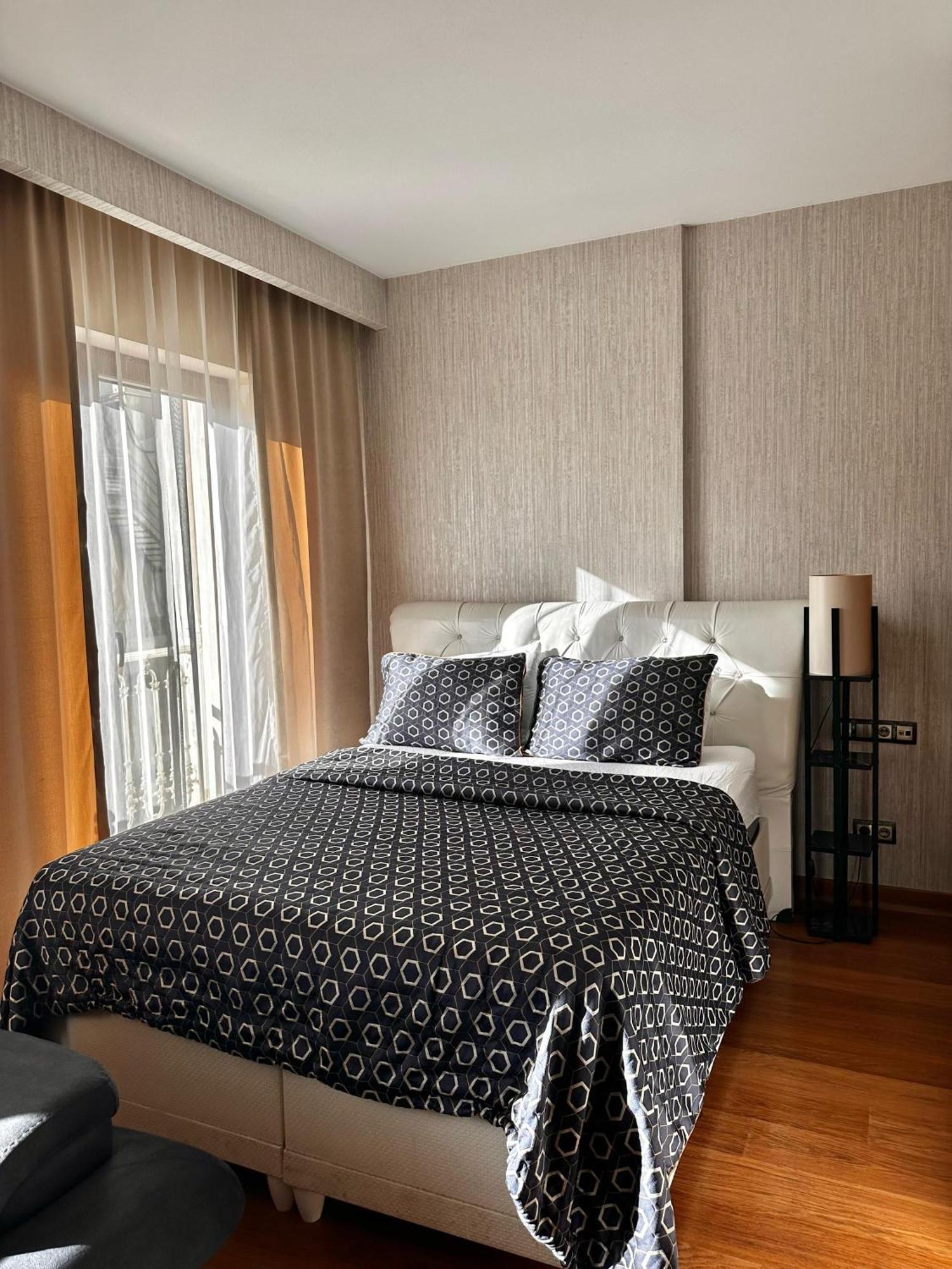 Sabiha Gokcen Hotel Istanbul Houses ภายนอก รูปภาพ