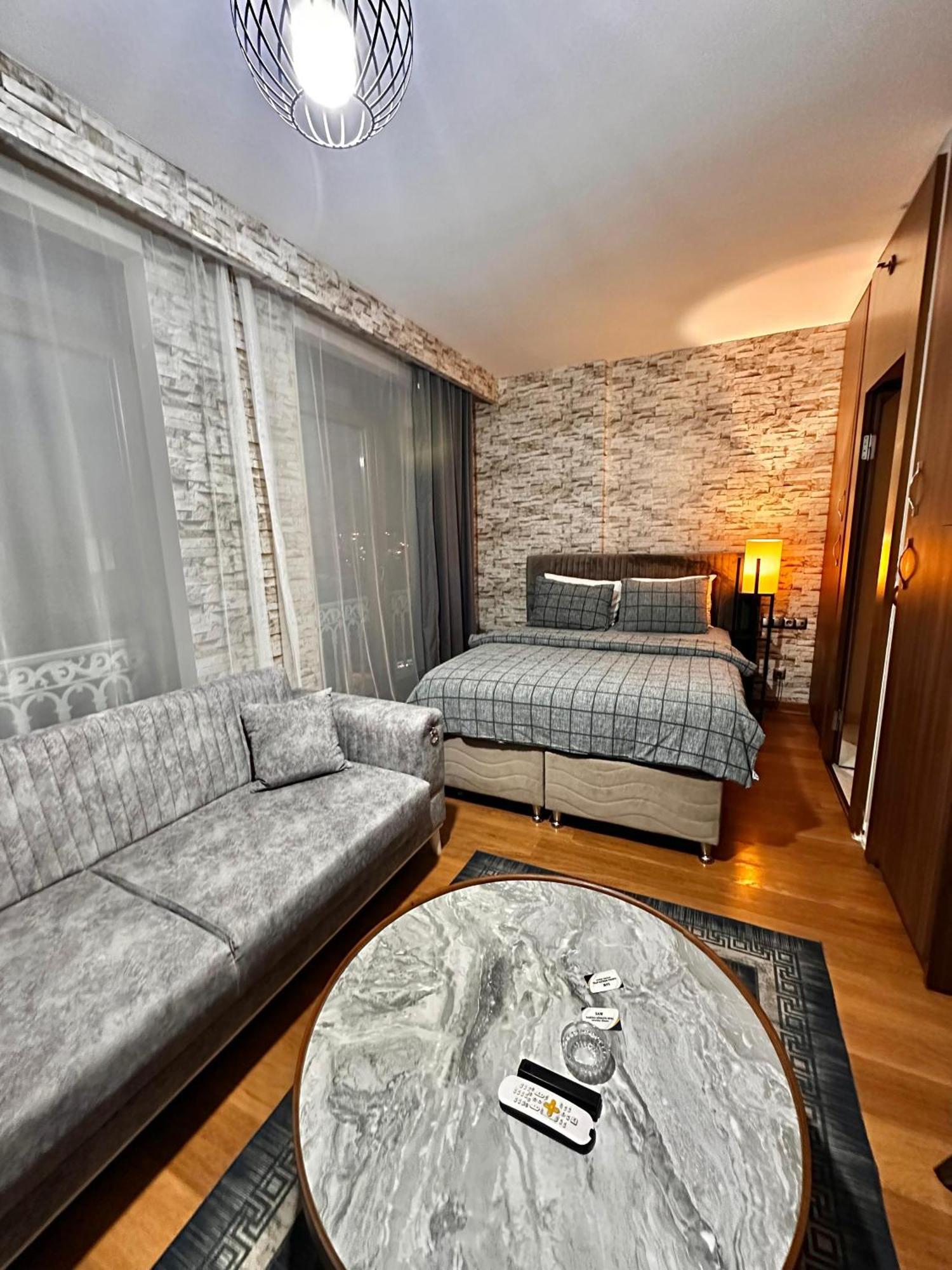 Sabiha Gokcen Hotel Istanbul Houses ภายนอก รูปภาพ